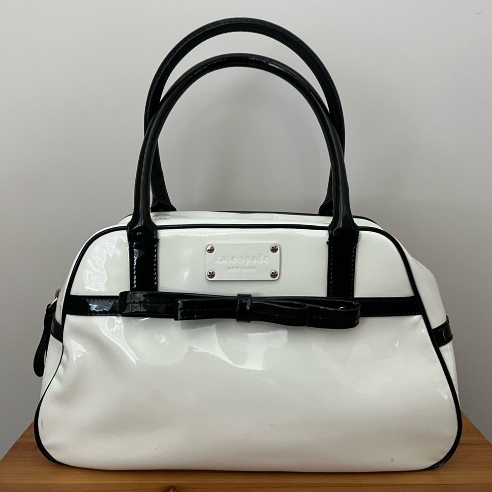 Kate Spade Mini Bon Vivant patent Leather satchel black and white